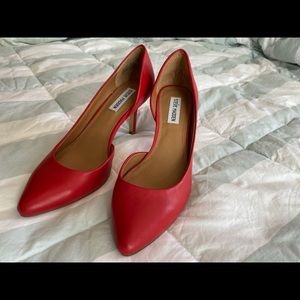 Brand New Steve Madden Red D’Orsay Pumps